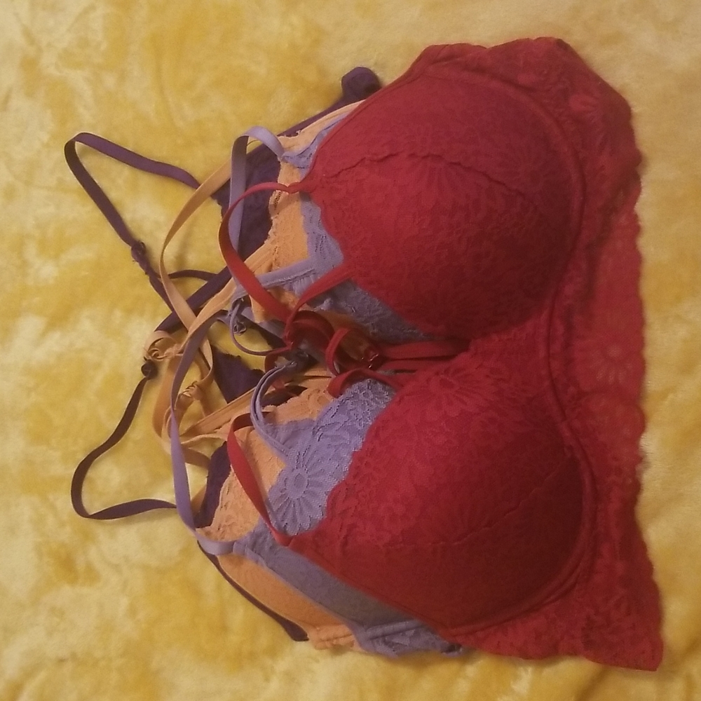 Victoria's secret pink bras